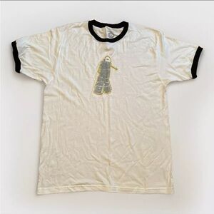 Brand new official Paramore white Tshirt. Unisex XL